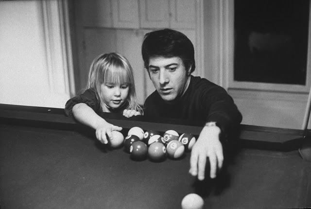 Vintage photos of famous movie dads with their daughters - Dustin Hoffman